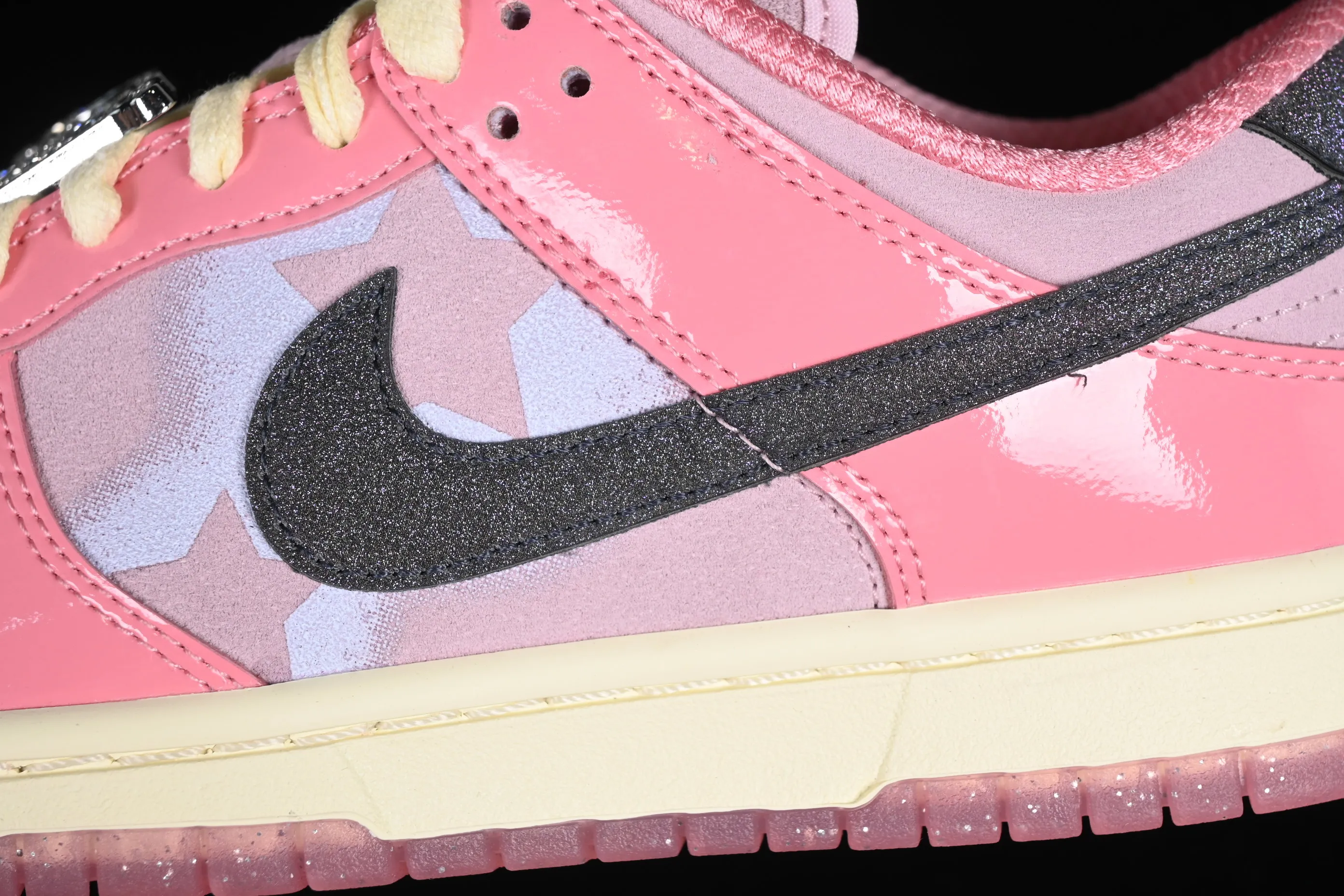 All categories Nk SB Dunk series Nk SB Dunk Low low-top sneakers M version pure original Nk Dunk Low "Barbie" Barbie SB low-top sports and leisure sneakers FN8927-621